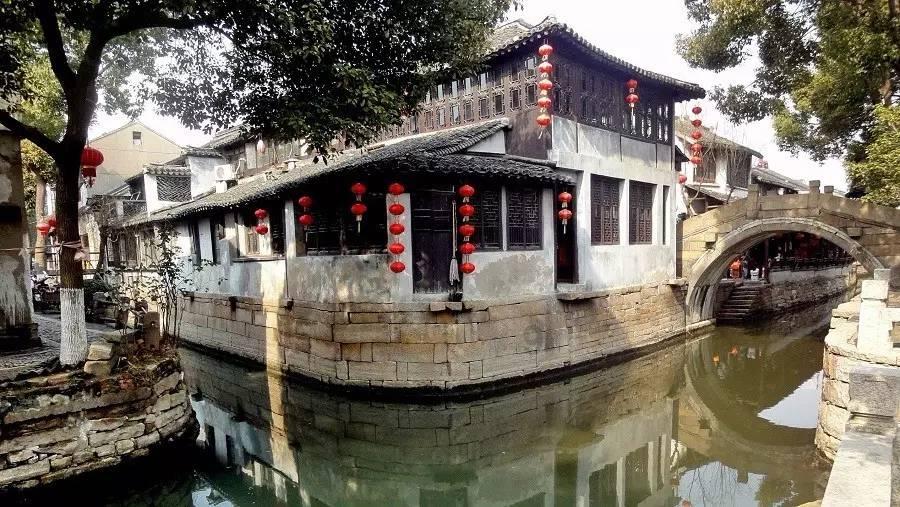 辽东湾浮冰范围70海里 继续发布海冰蓝色警报 海南东部近岸海域海浪警报维持蓝色